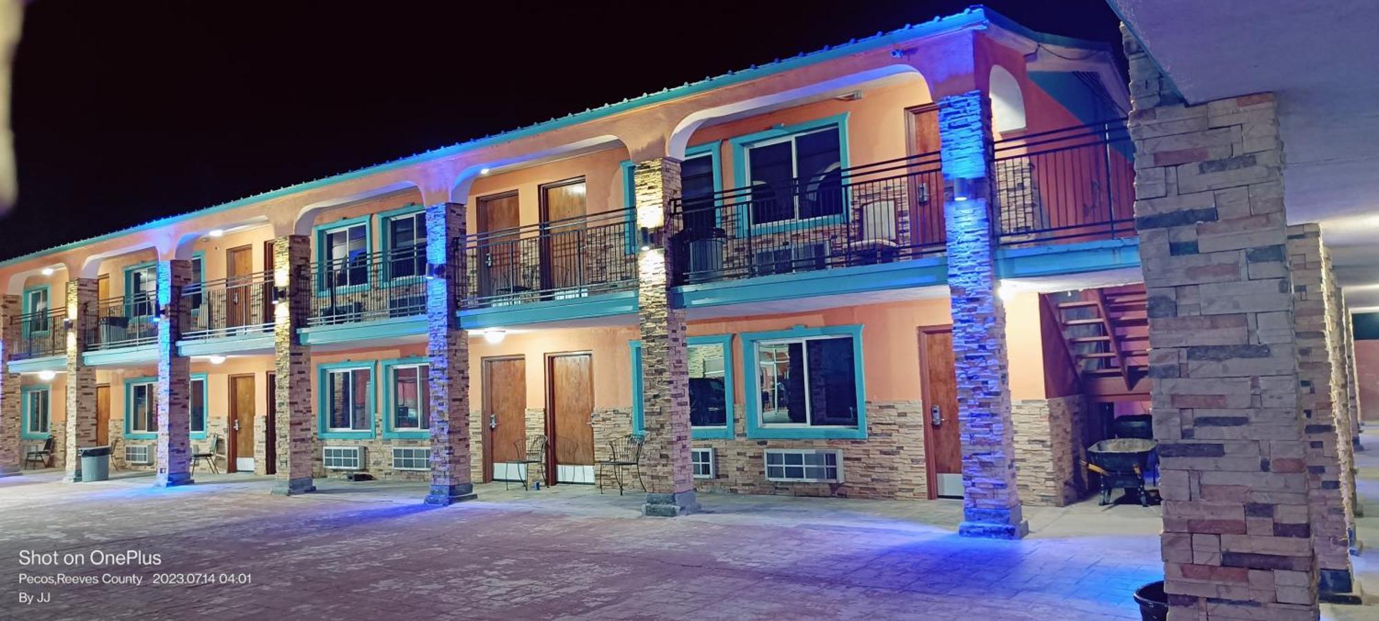 B&J Hotel And Apartments Pecos Exterior foto